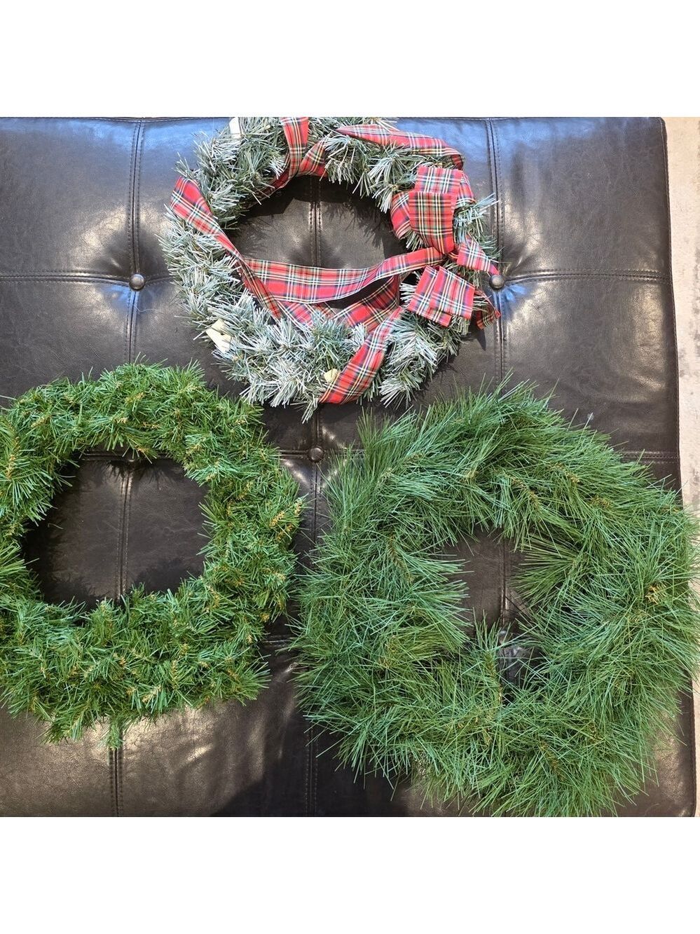 Festive Green Holiday Wreath Set Of 3